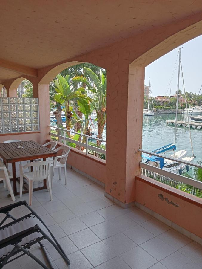 Trilocale "Alicudi" In Portorosa Villa Furnari Luaran gambar