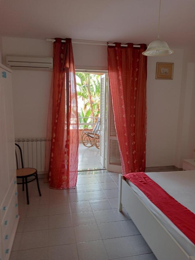 Trilocale "Alicudi" In Portorosa Villa Furnari Luaran gambar